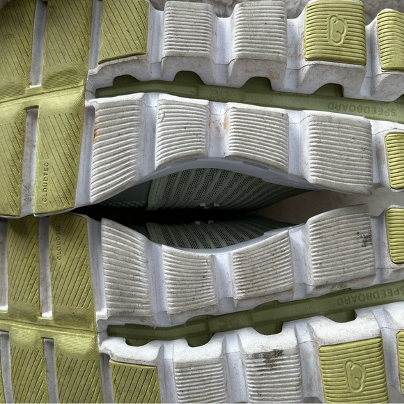 On Cloud Light green - worn - Picture 7 of 7